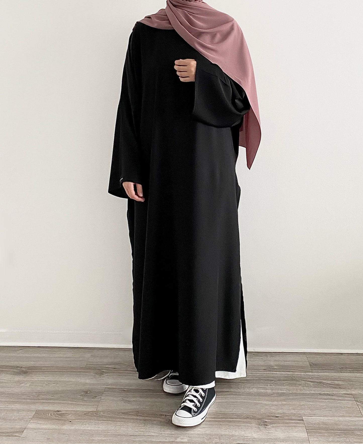 Abaya Chic Moderne 2 piece – Silhouette Longue Élégante Noir